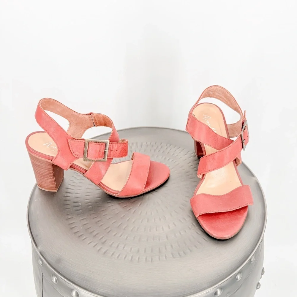 Chic Brown Wedges with Soft Straps